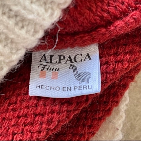 The Alpaca Connection Peruvian Fair Isle Knit Jumper Sweater In Red,Cream, Blue - Picture 6 of 8